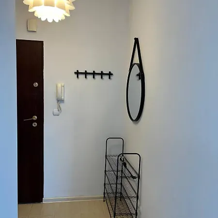 Apartment Cozy Near Ikea And S8